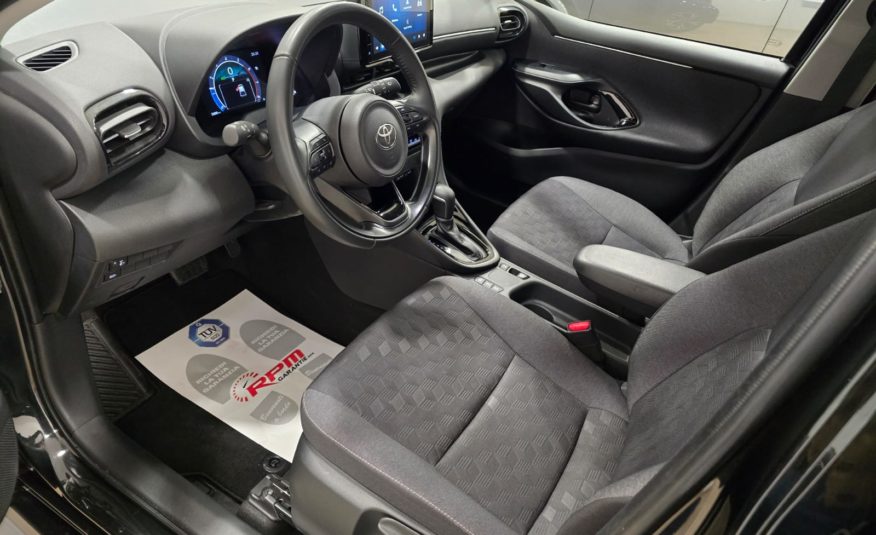 TOYOTA Yaris 1.5h Trend