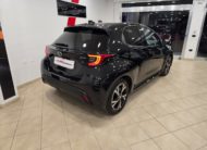 TOYOTA Yaris 1.5h Trend