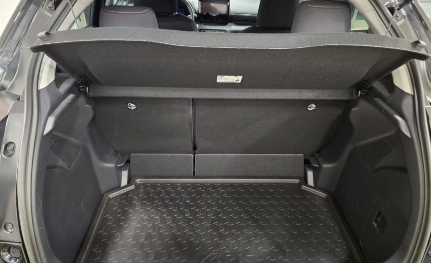 TOYOTA Yaris 1.5h Trend