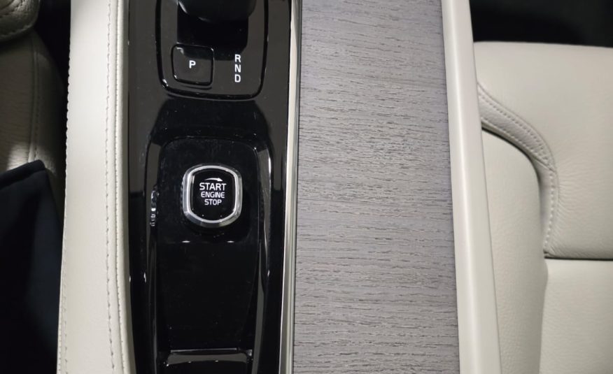 Volvo XC90 XC90 2.0 b5 Plus Bright awd 7 Posti