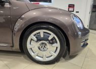 Volkswagen Maggiolino Cabrio 1.6 tdi Design 105cv 70s Edition