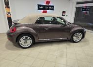 Volkswagen Maggiolino Cabrio 1.6 tdi Design 105cv 70s Edition