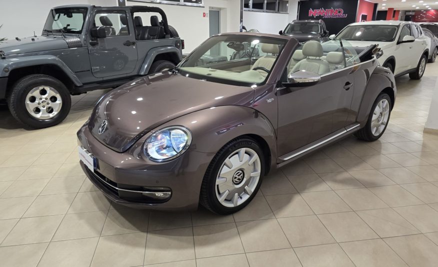 Volkswagen Maggiolino Cabrio 1.6 tdi Design 105cv 70s Edition