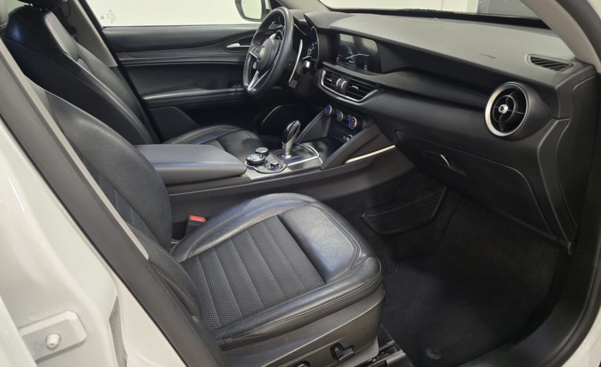 Alfa Romeo Stelvio 2.2 Turbodiesel Super Q4 210cv Auto Full