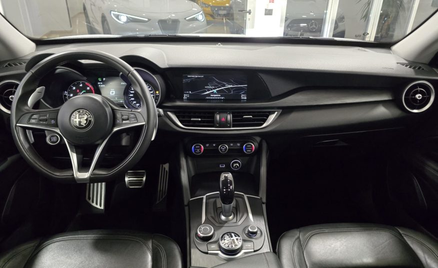 Alfa Romeo Stelvio 2.2 Turbodiesel Super Q4 210cv Auto Full