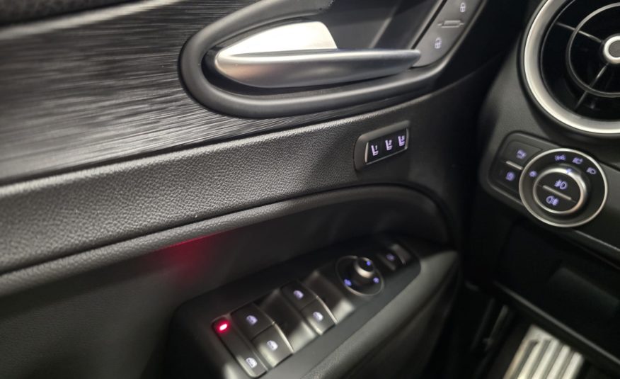Alfa Romeo Stelvio 2.2 Turbodiesel Super Q4 210cv Auto Full