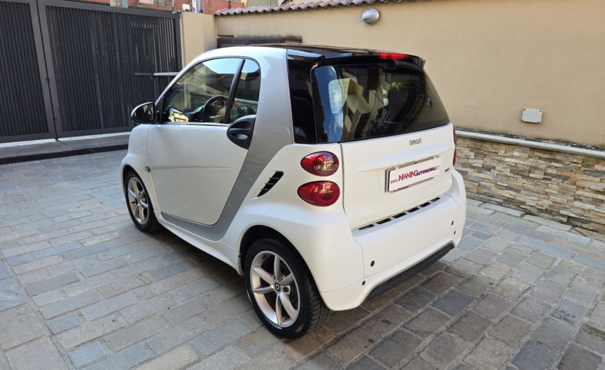 Smart Fortwo II 1.0 mhd Pulse 71cv FL “Con Idroguida”