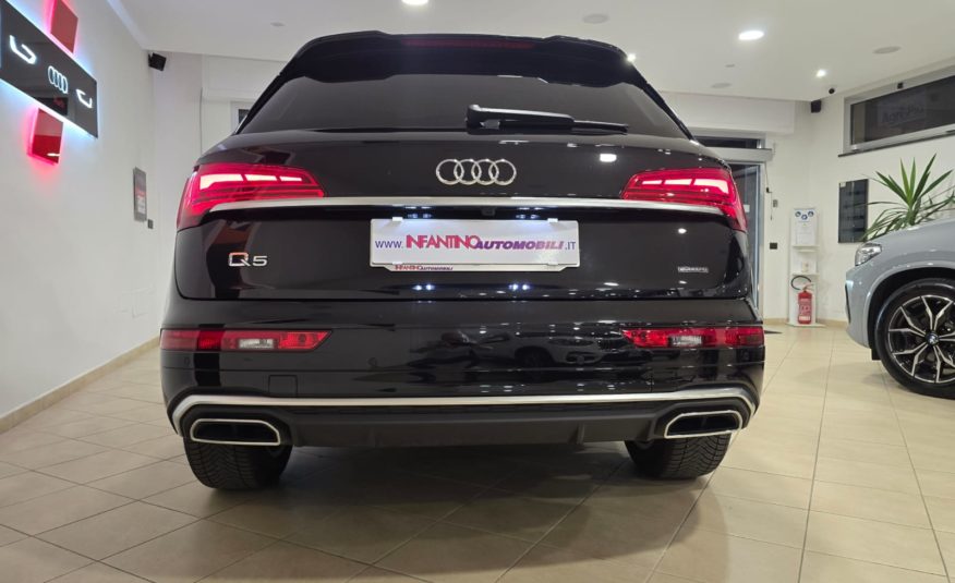 Audi Q5 40 2.0 tdi mhev S-Line Quattro S-tronic Italia