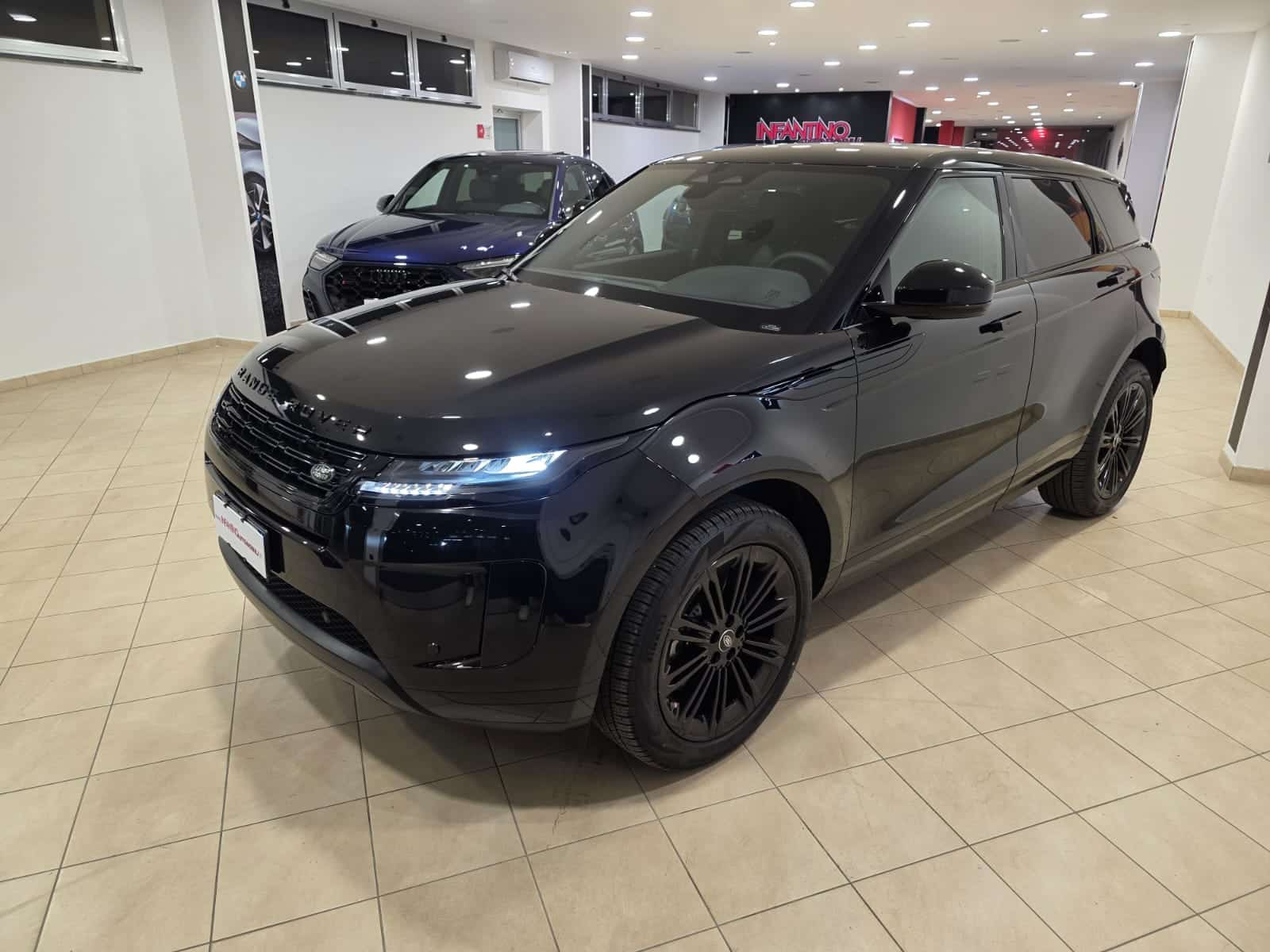 land Rover Evoque 2.0d i4 mhev Dark Edition Eiger Grey awd 163cv