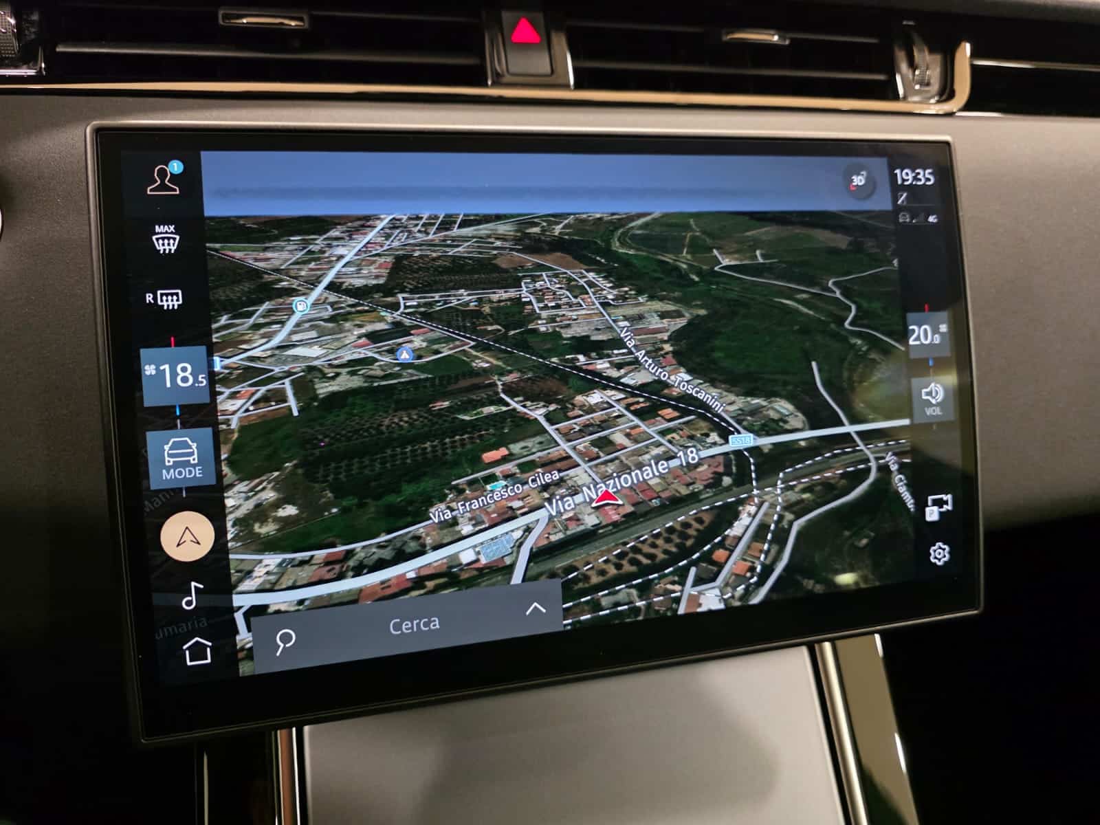 land Rover Evoque 2.0d i4 mhev Dark Edition Eiger Grey awd 163cv