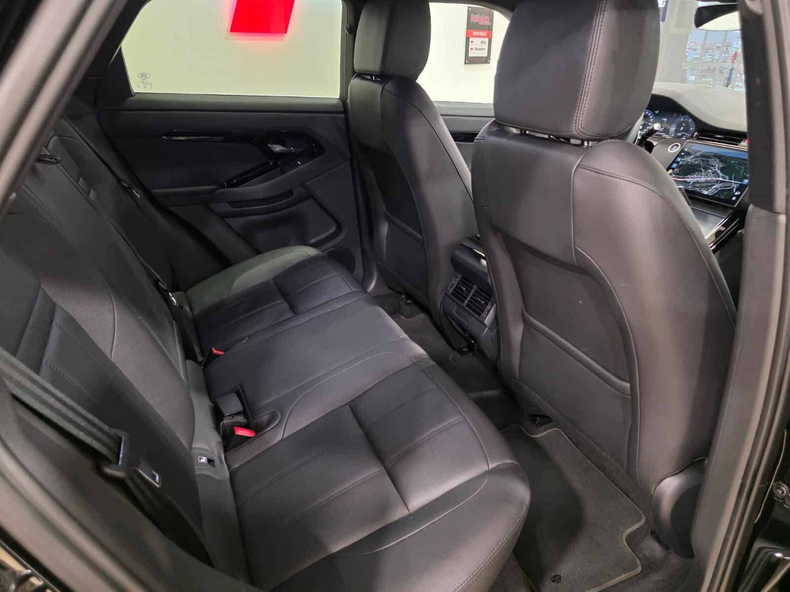 land Rover Evoque 2.0d i4 mhev Dark Edition Eiger Grey awd 163cv