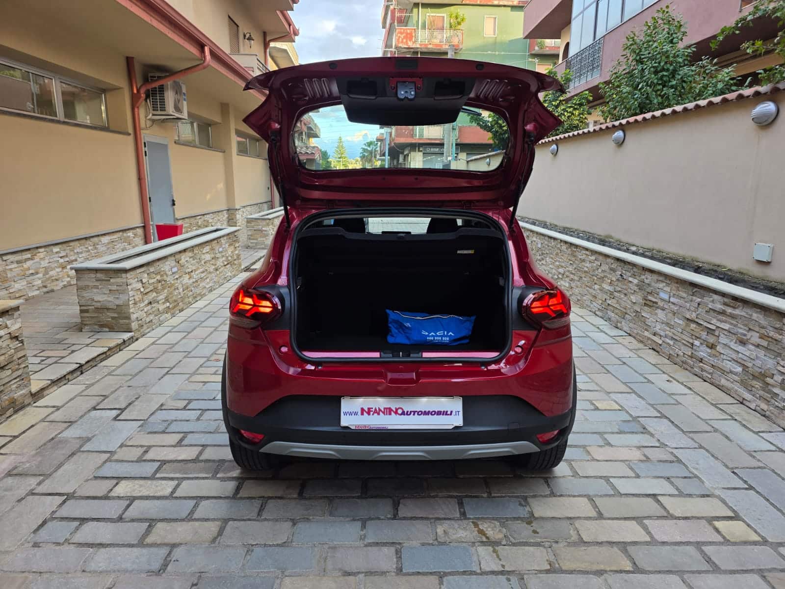 Dacia Sandero Sandero Stepway 1.0 tce Comfort Eco-g 100cv “GPL”