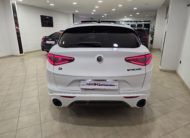 Alfa Romeo Stelvio Stelvio 2.2 Estrema Q4 210cv auto Uniproprietario