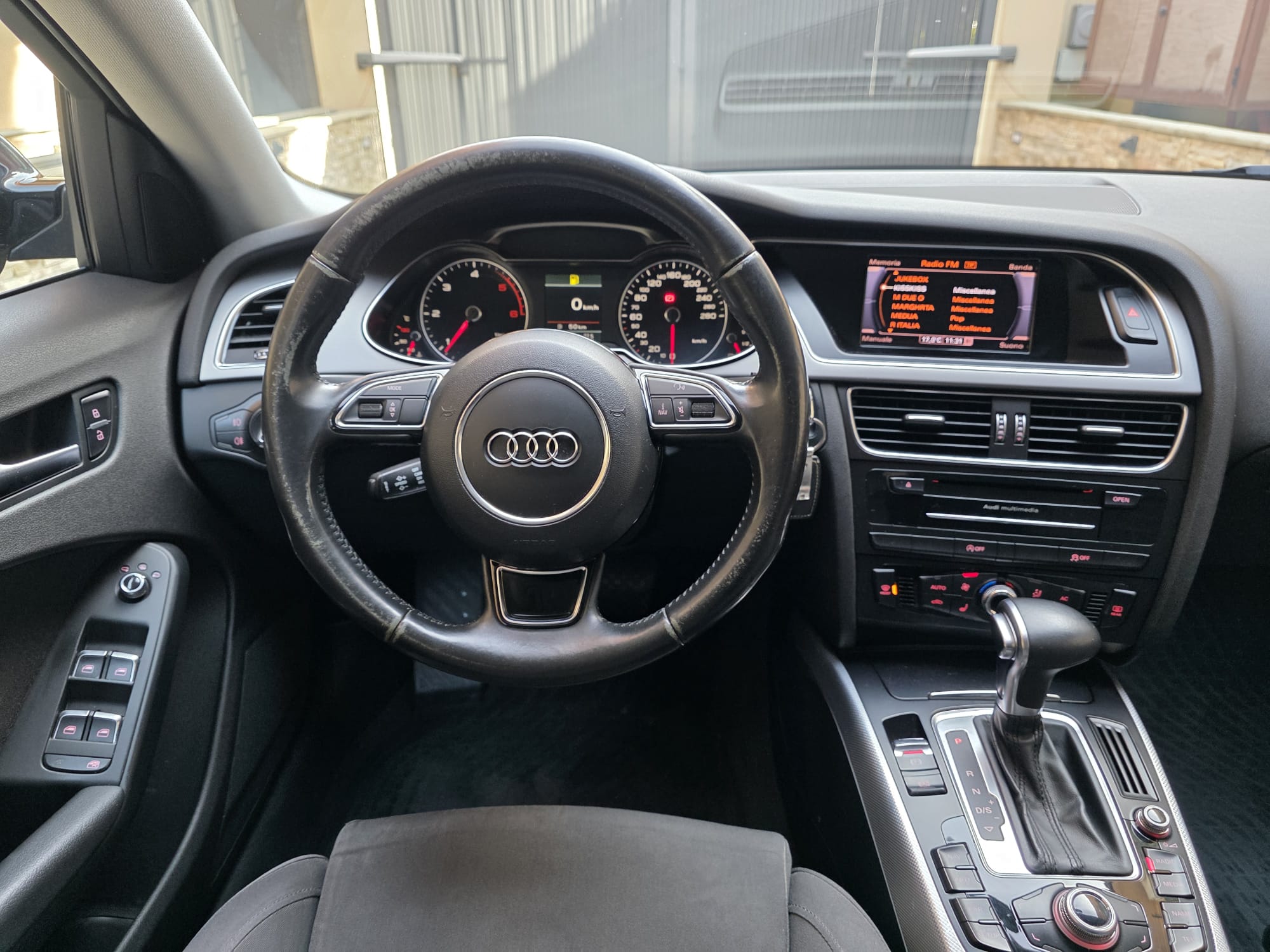Audi A4 Avant 2.0 tdi Advanced 143cv multitronic