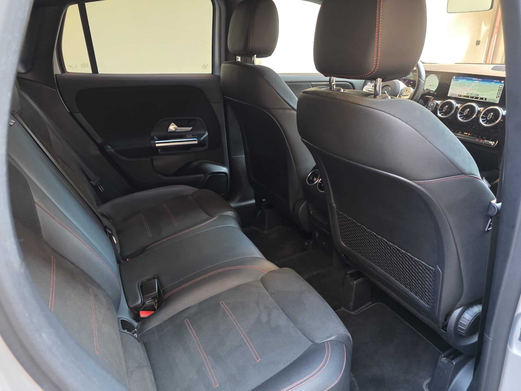 Mercedes-Benz GLA 200 d 150 CV AMG Line Premium Uniproprietario Full