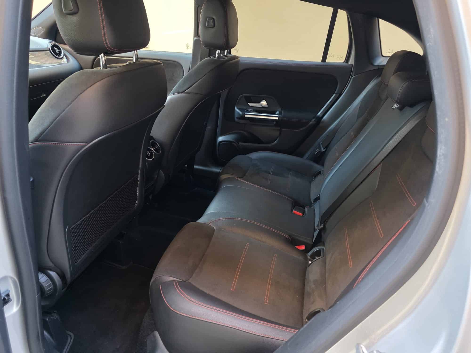 Mercedes-Benz GLA 200 d 150 CV AMG Line Premium Uniproprietario Full