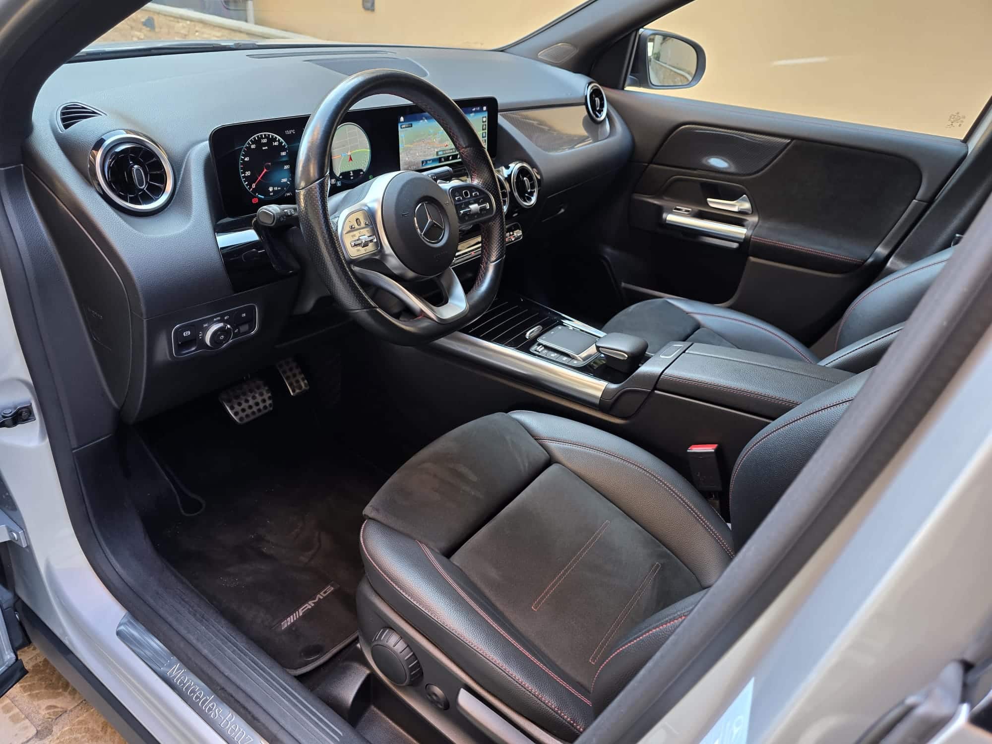 Mercedes-Benz GLA 200 d 150 CV AMG Line Premium Uniproprietario Full