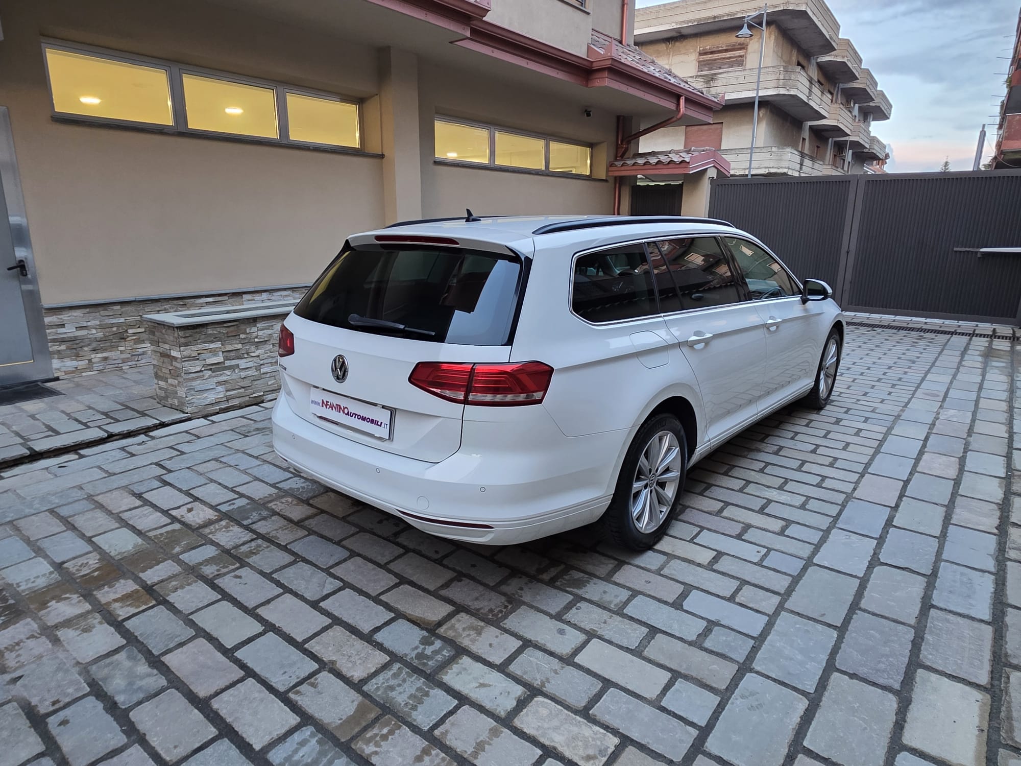 Volkswagen Passat Variant 2.0 TDI DSG Executive Bl