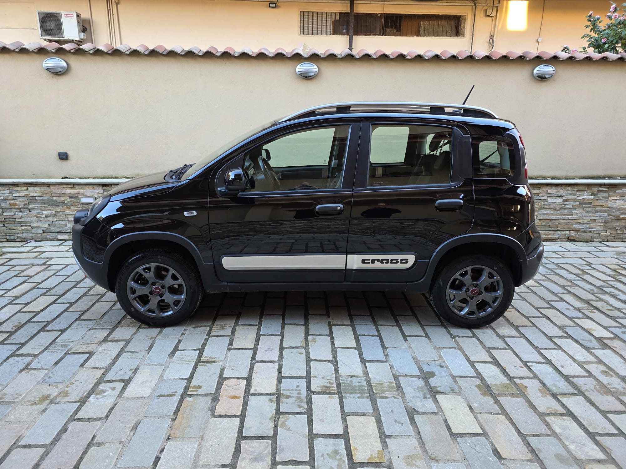 Fiat Panda 4×4 0.9 t.air Cross Unipropr. Prezzo Reale