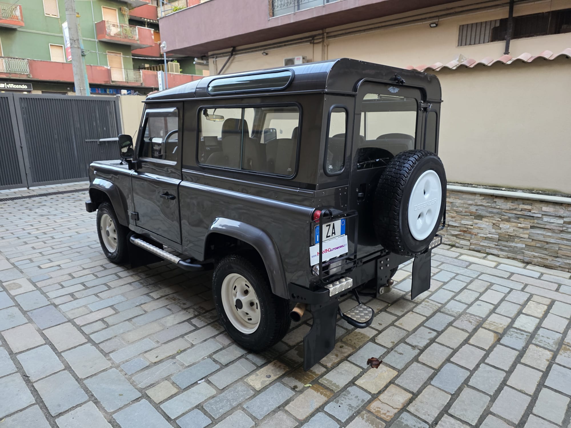 land Rover Defender 90 2.5 tdi Hard Top Autovettura 6 posti