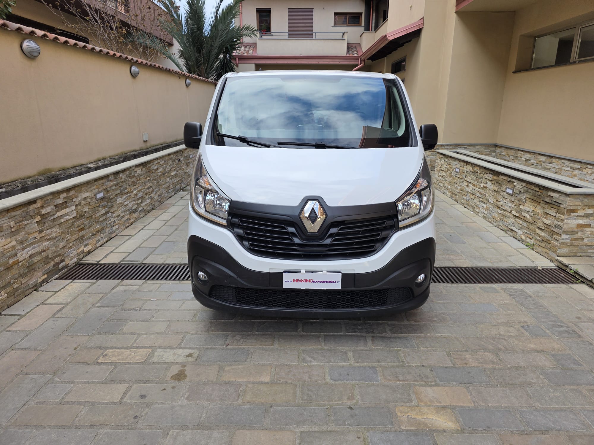 Renault Trafic 1.6 dci 121 cv Furgone 3 posti