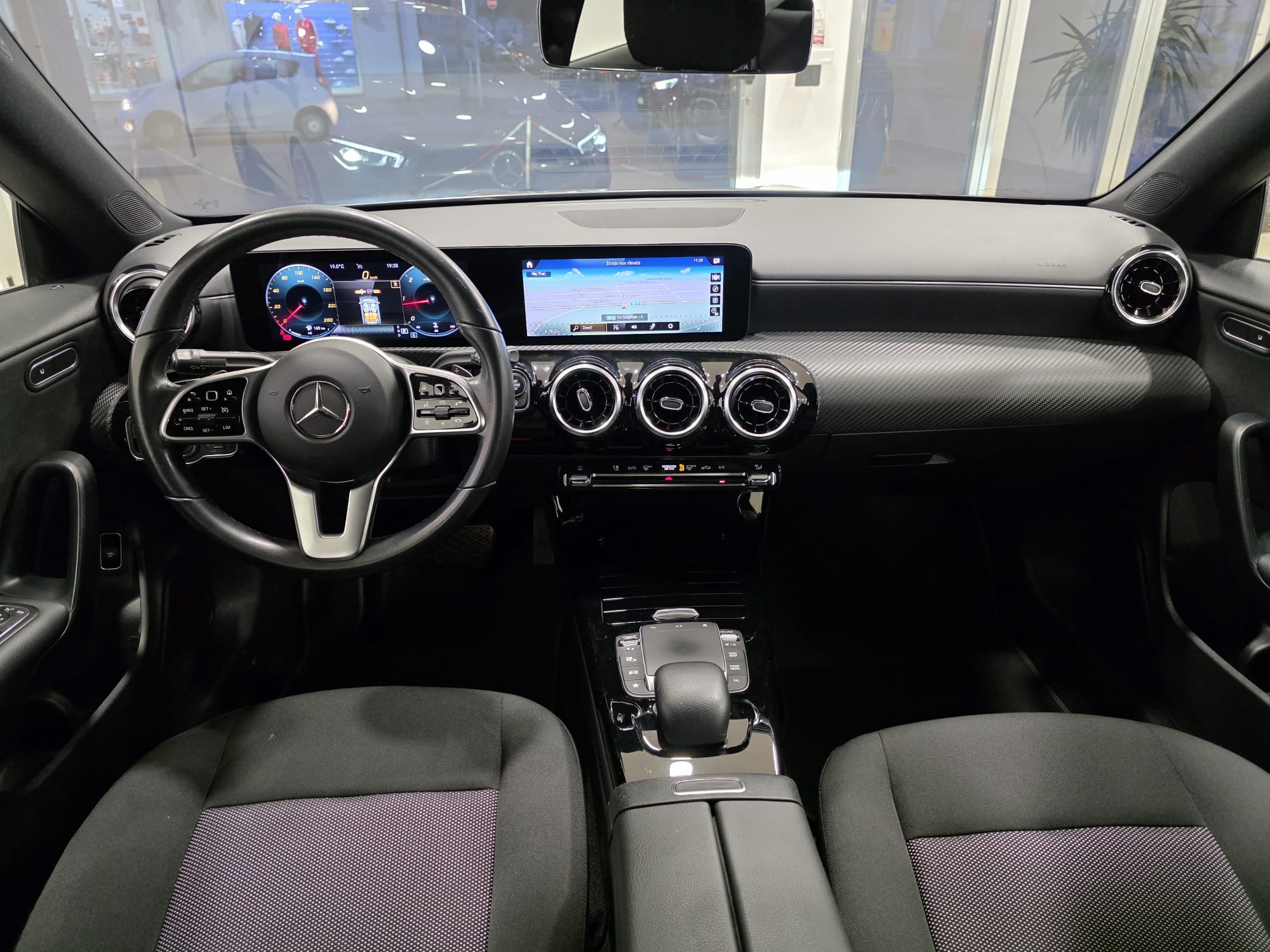 Mercedes-Benz CLA Coupe 200 d Sport auto