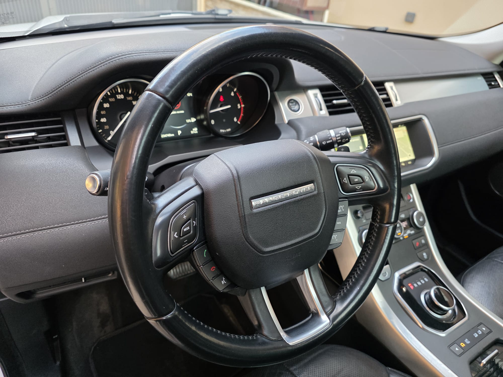 land Rover Range Rover Evoque 5p 2.0 td4 HSE Dynamic 180cv auto “Nessun guasto”