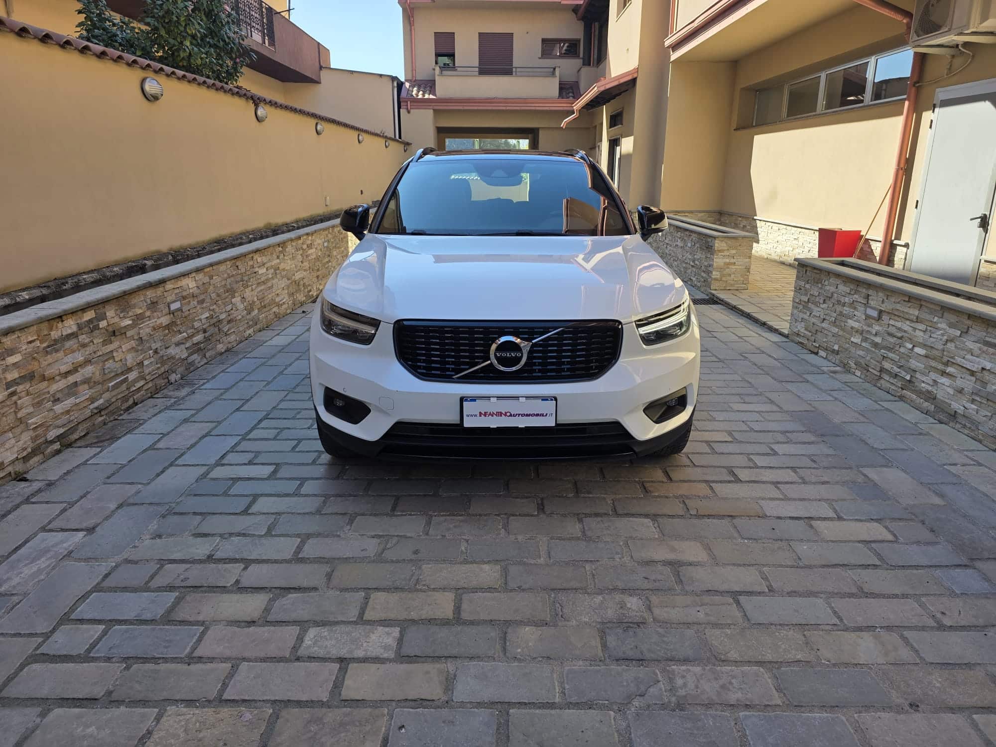 Volvo XC40 2.0 d3 R-design auto my21