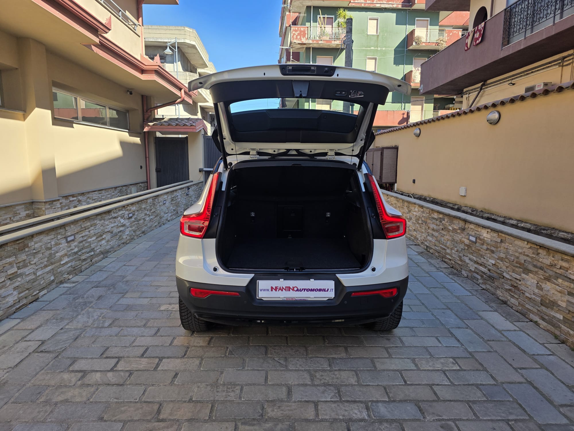 Volvo XC40 2.0 d3 R-design auto my21