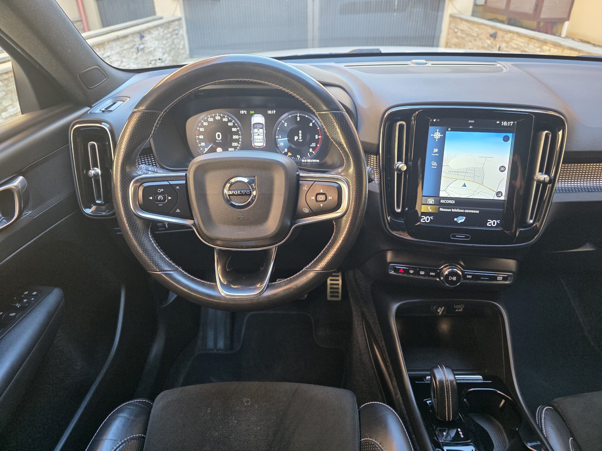 Volvo XC40 2.0 d3 R-design auto my21