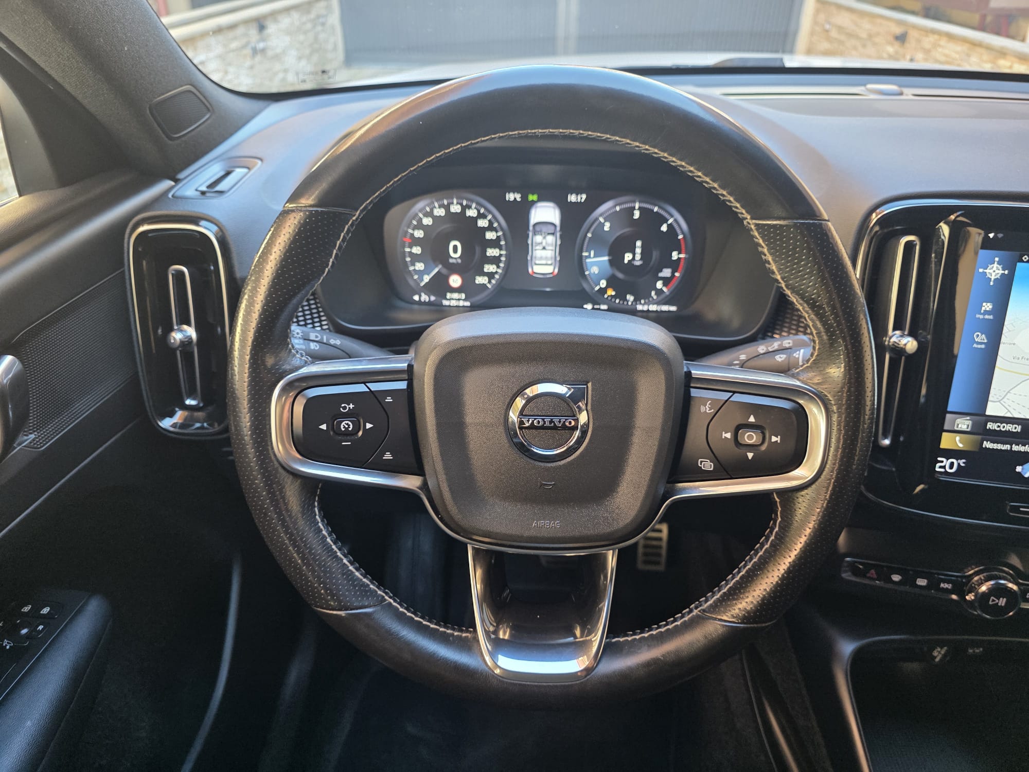 Volvo XC40 2.0 d3 R-design auto my21