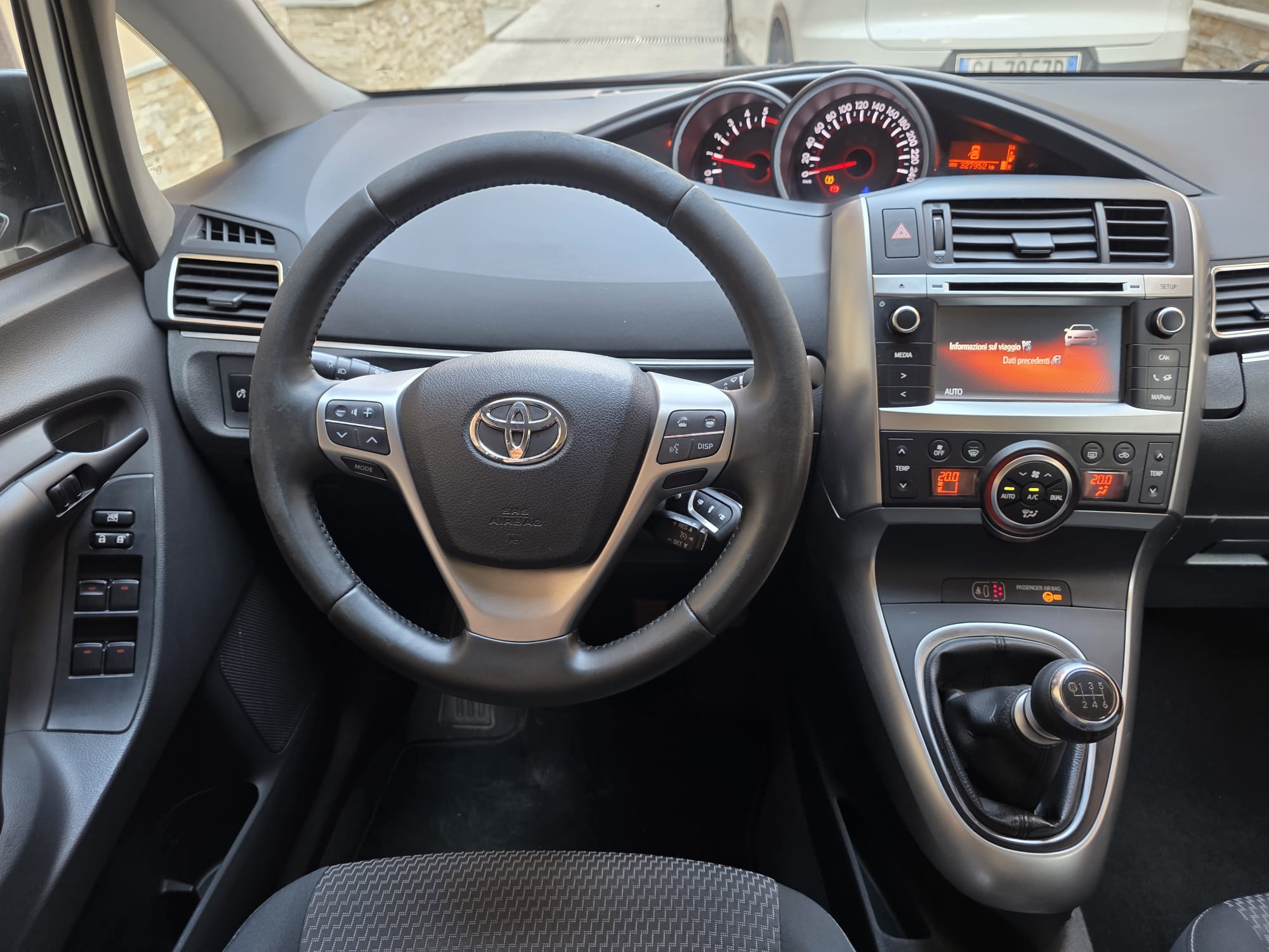 TOYOTA Verso 1.6 d-4d 111 Cv Style 7 posti Uniproprietario “Tutti tagliandi Toyota”