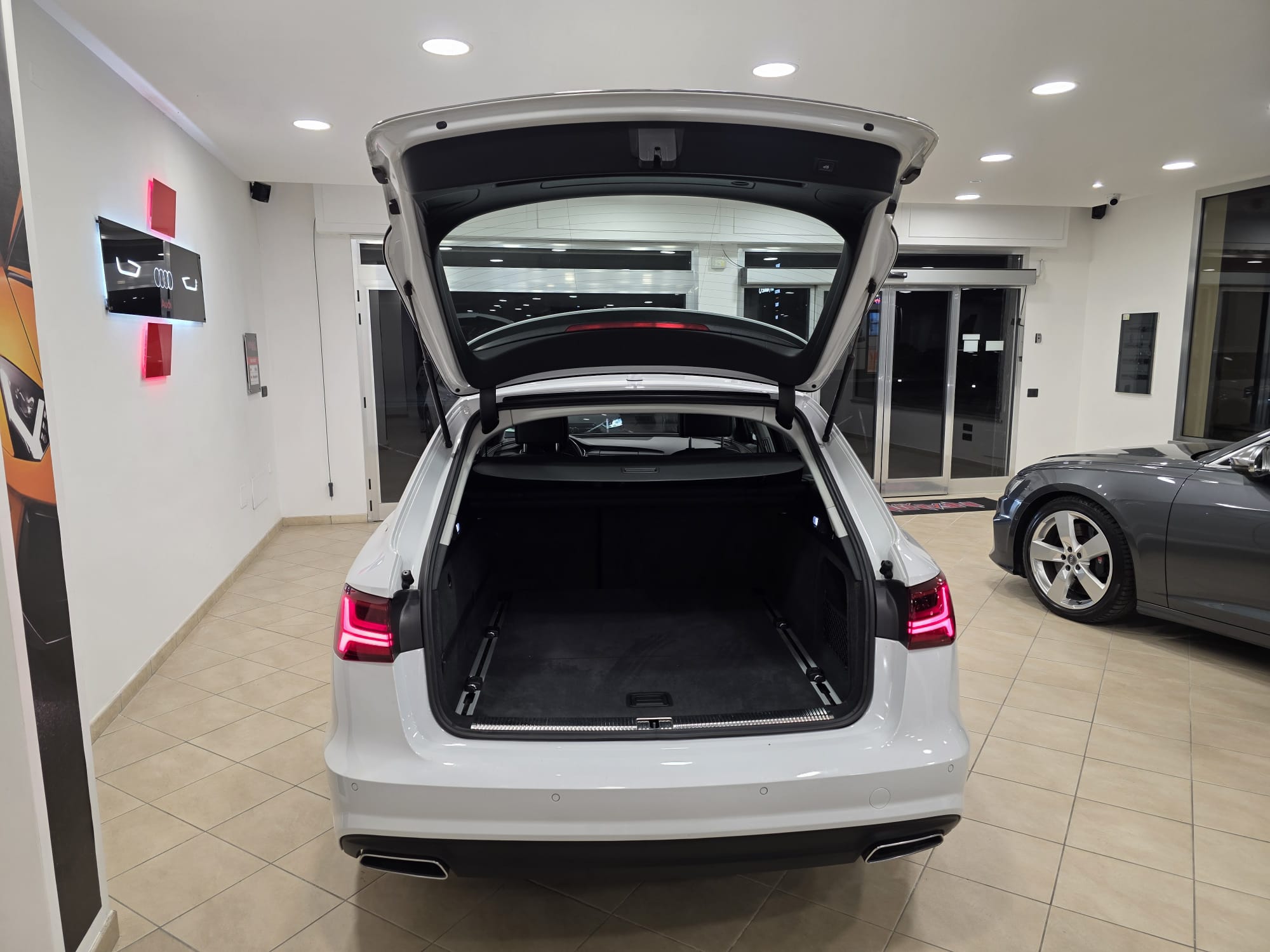 Audi A6 Avant 2.0 tdi ultra 190cv s-tronic