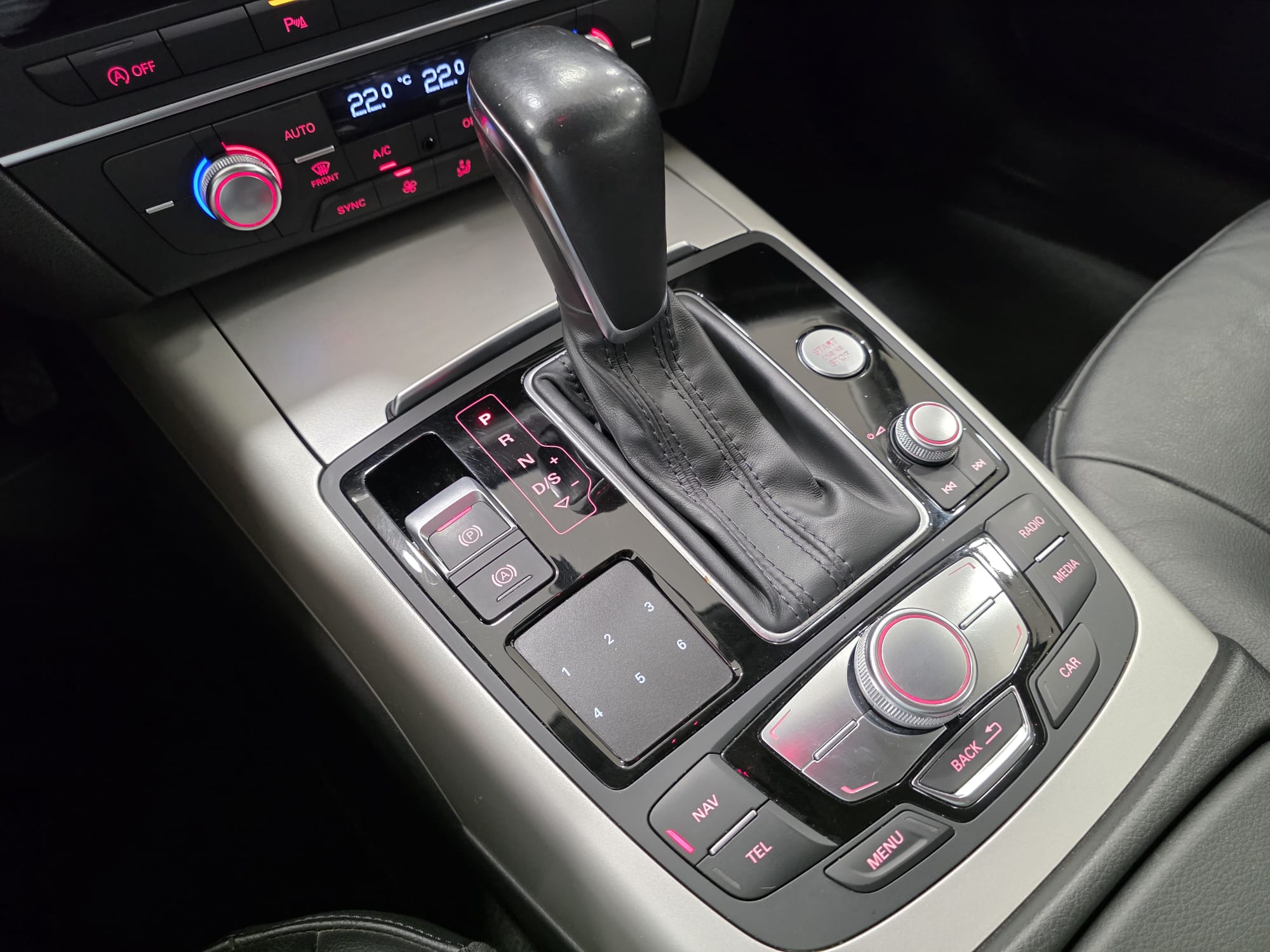 Audi A6 Avant 2.0 tdi ultra 190cv s-tronic