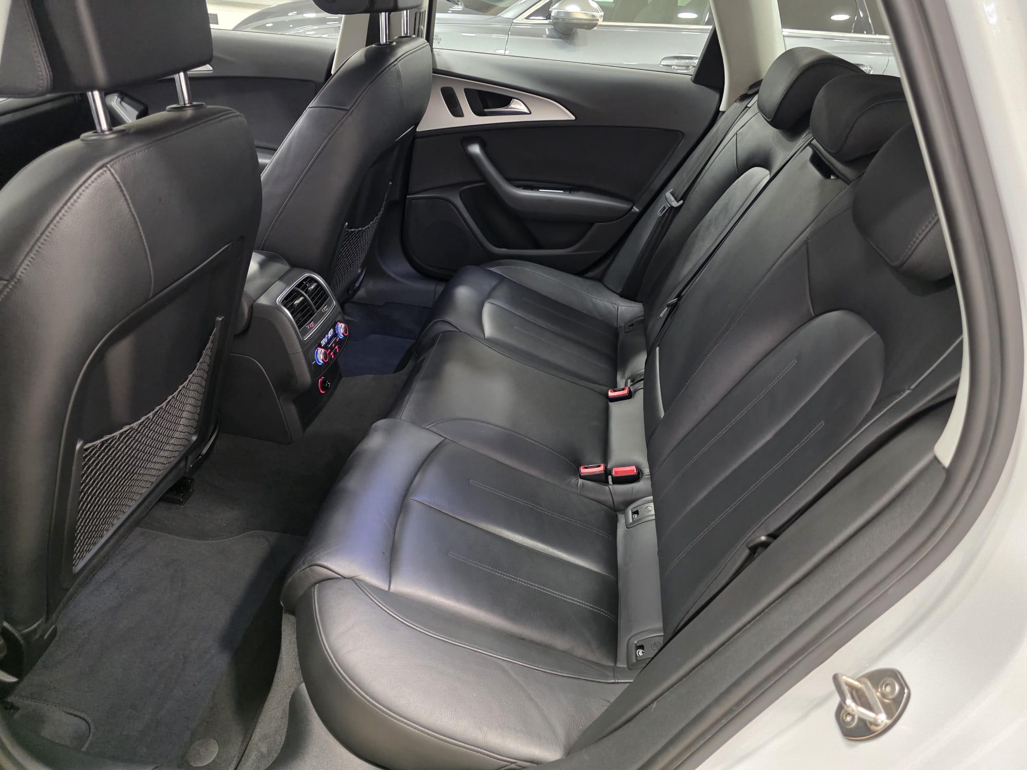 Audi A6 Avant 2.0 tdi ultra 190cv s-tronic