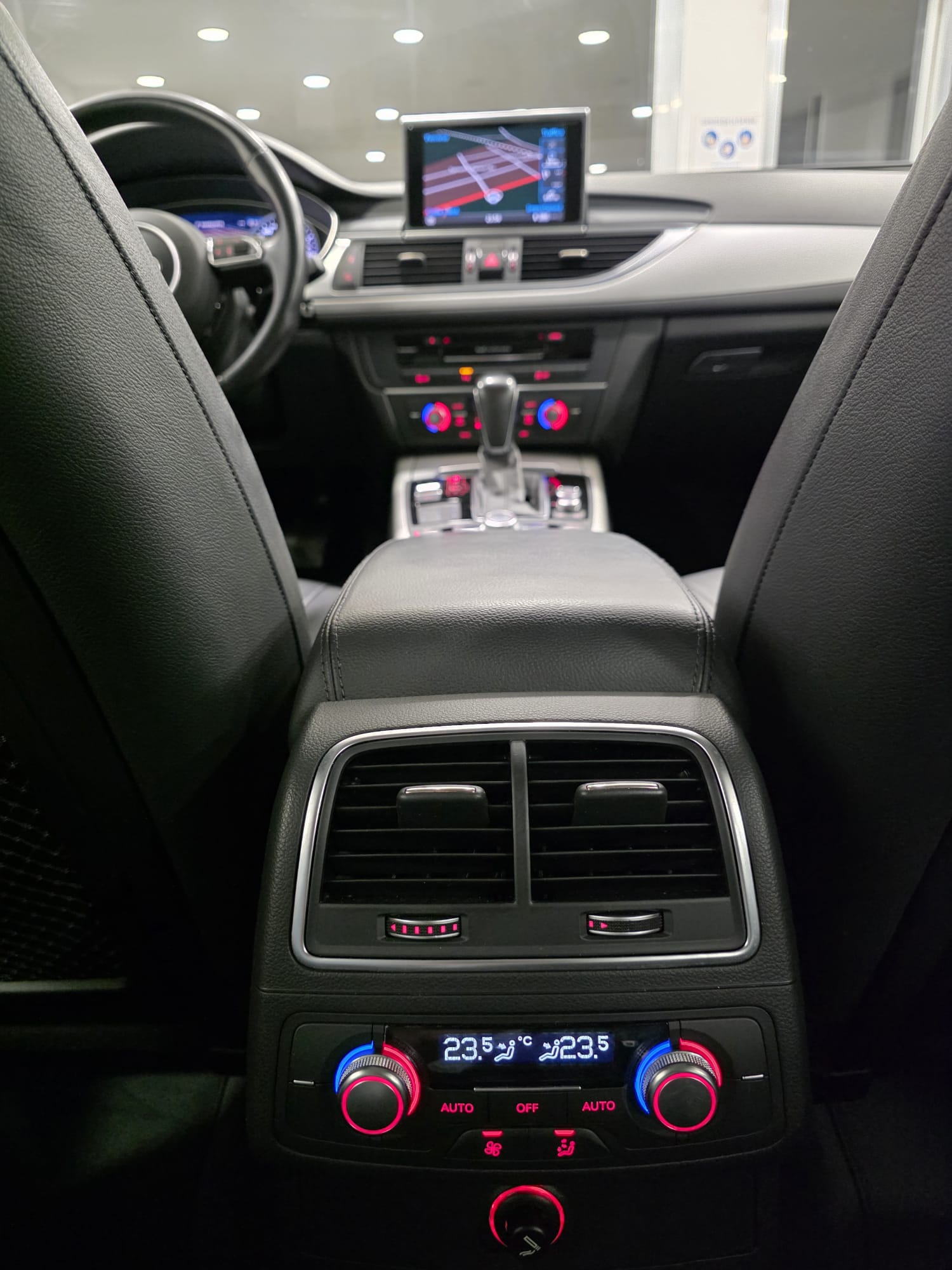 Audi A6 Avant 2.0 tdi ultra 190cv s-tronic