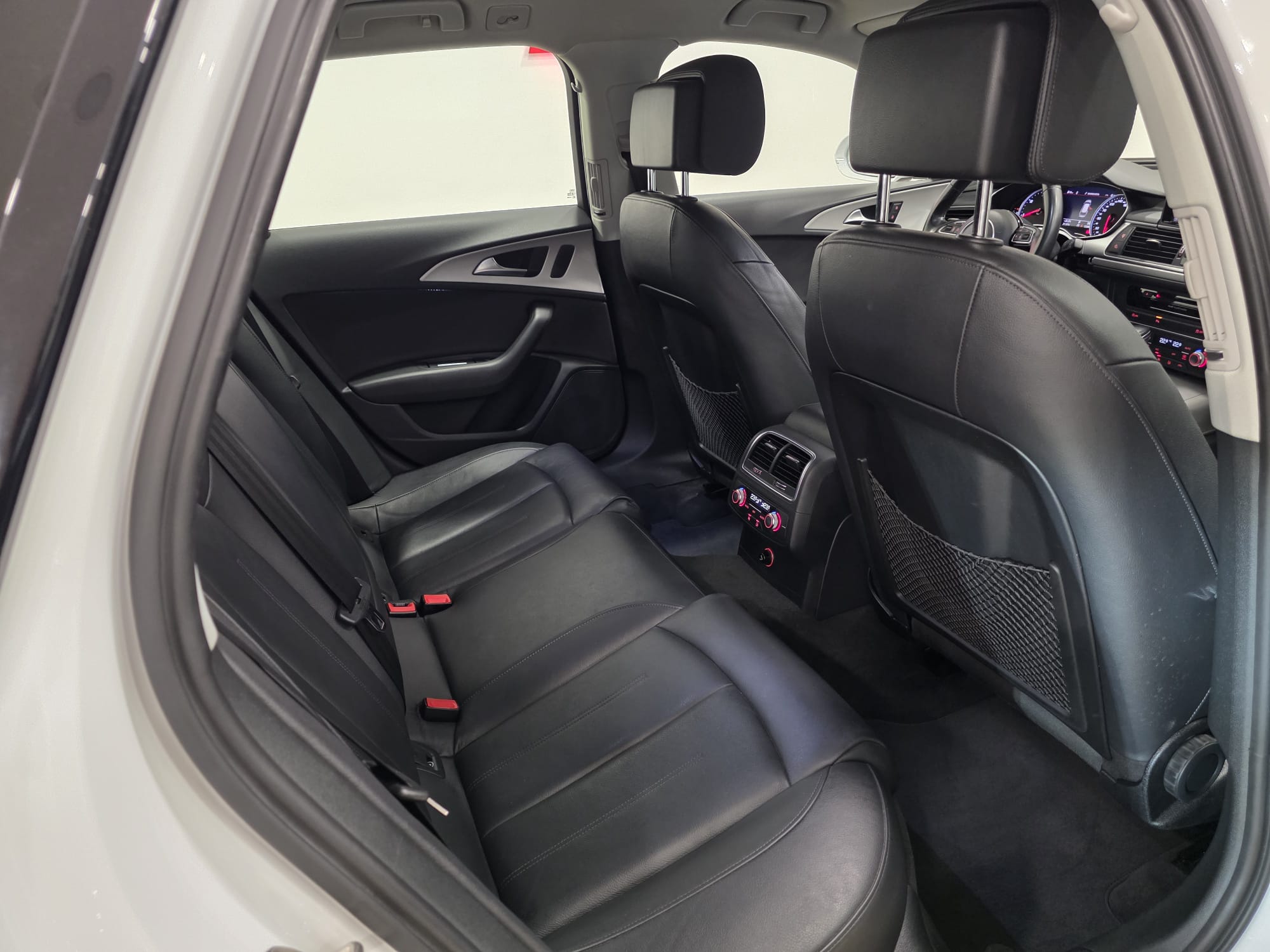 Audi A6 Avant 2.0 tdi ultra 190cv s-tronic