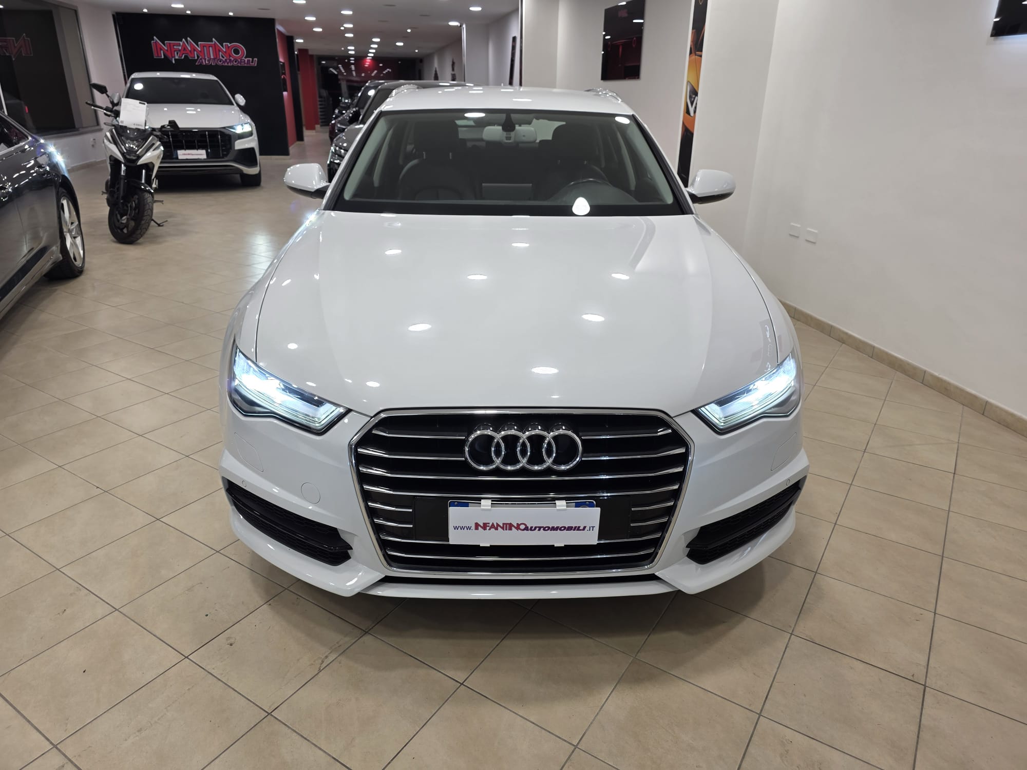 Audi A6 Avant 2.0 tdi ultra 190cv s-tronic