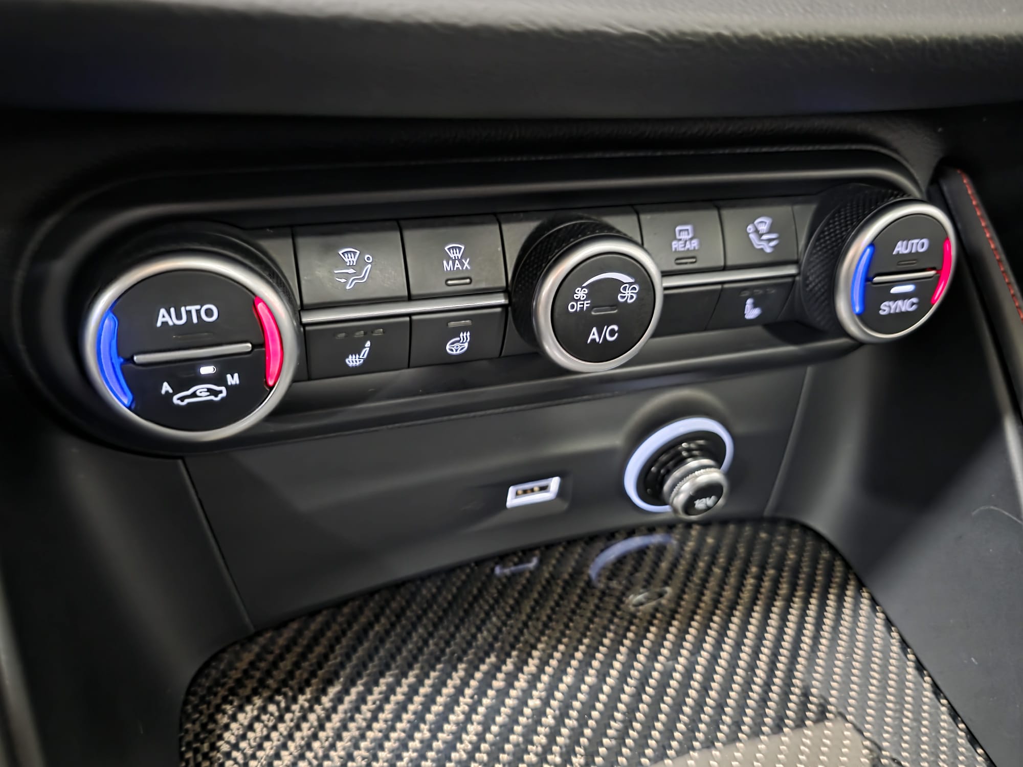 Alfa Romeo Stelvio 2.2 Estrema Q4 210cv auto Full “Tetto”
