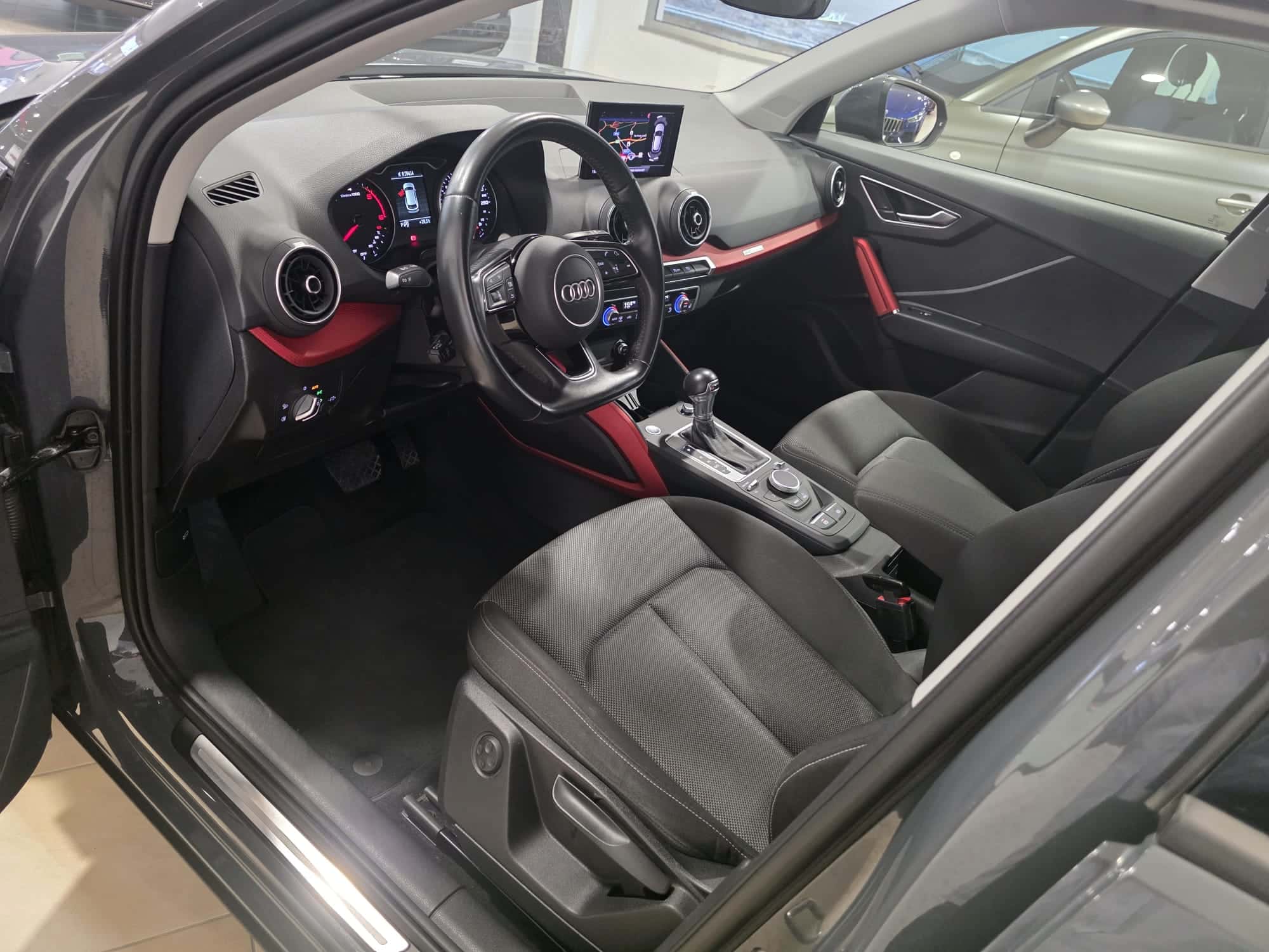 Audi Q2 30 1.6 tdi Admired s-tronic my20