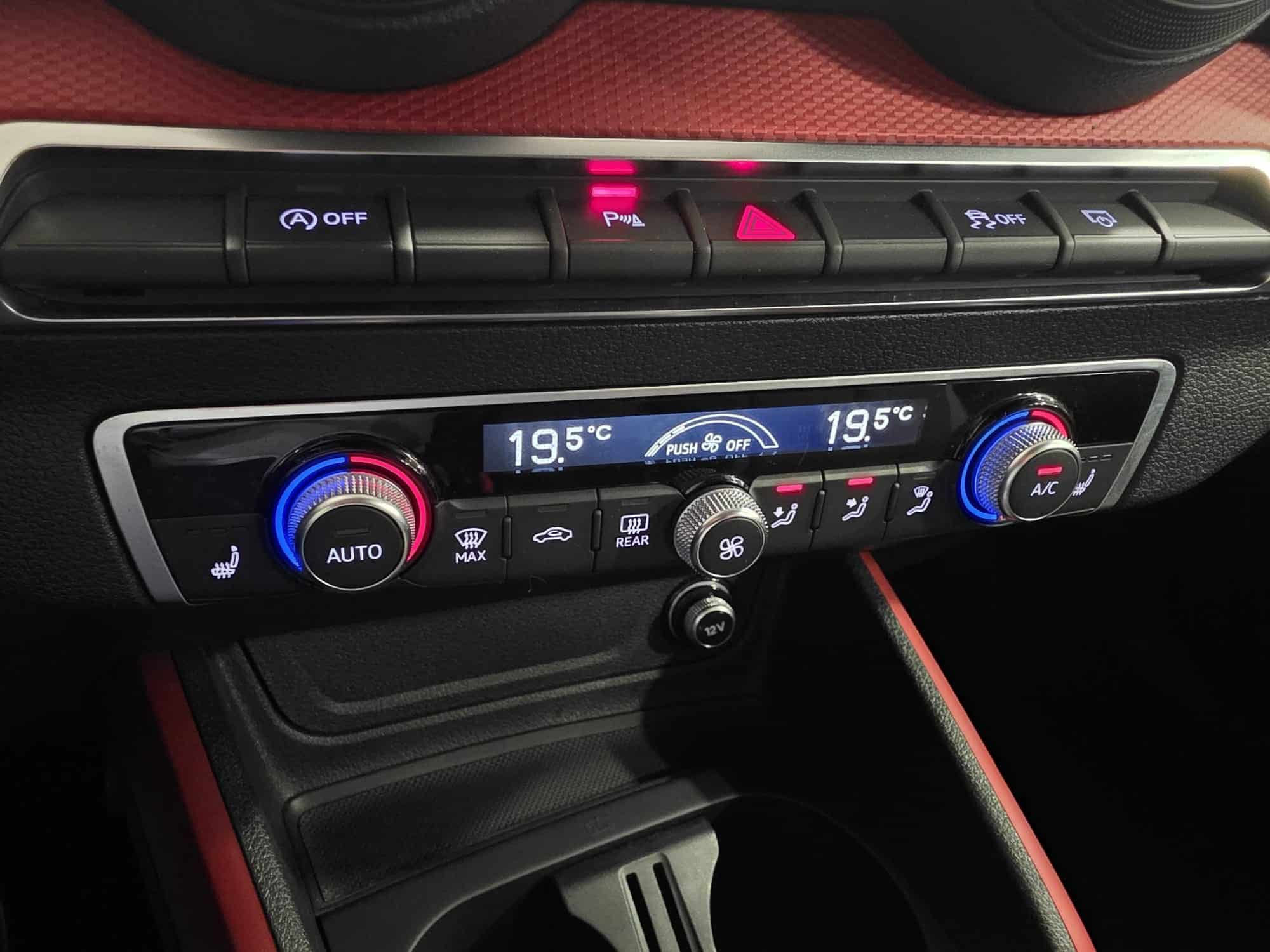 Audi Q2 30 1.6 tdi Admired s-tronic my20