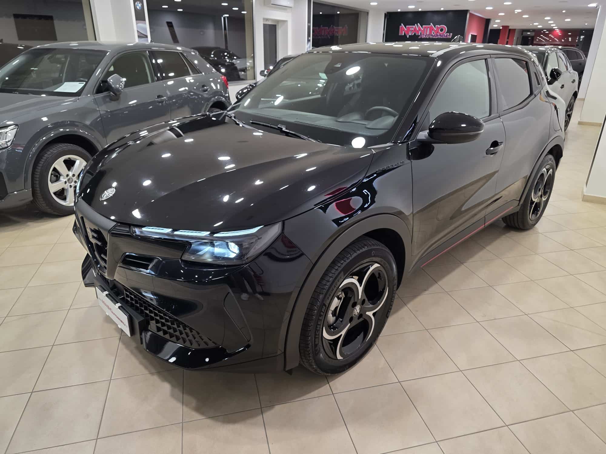 Alfa Romeo Junior 1.2 ibrida Speciale 145cv edct6 “Prezzo Reale” Pari al nuovo
