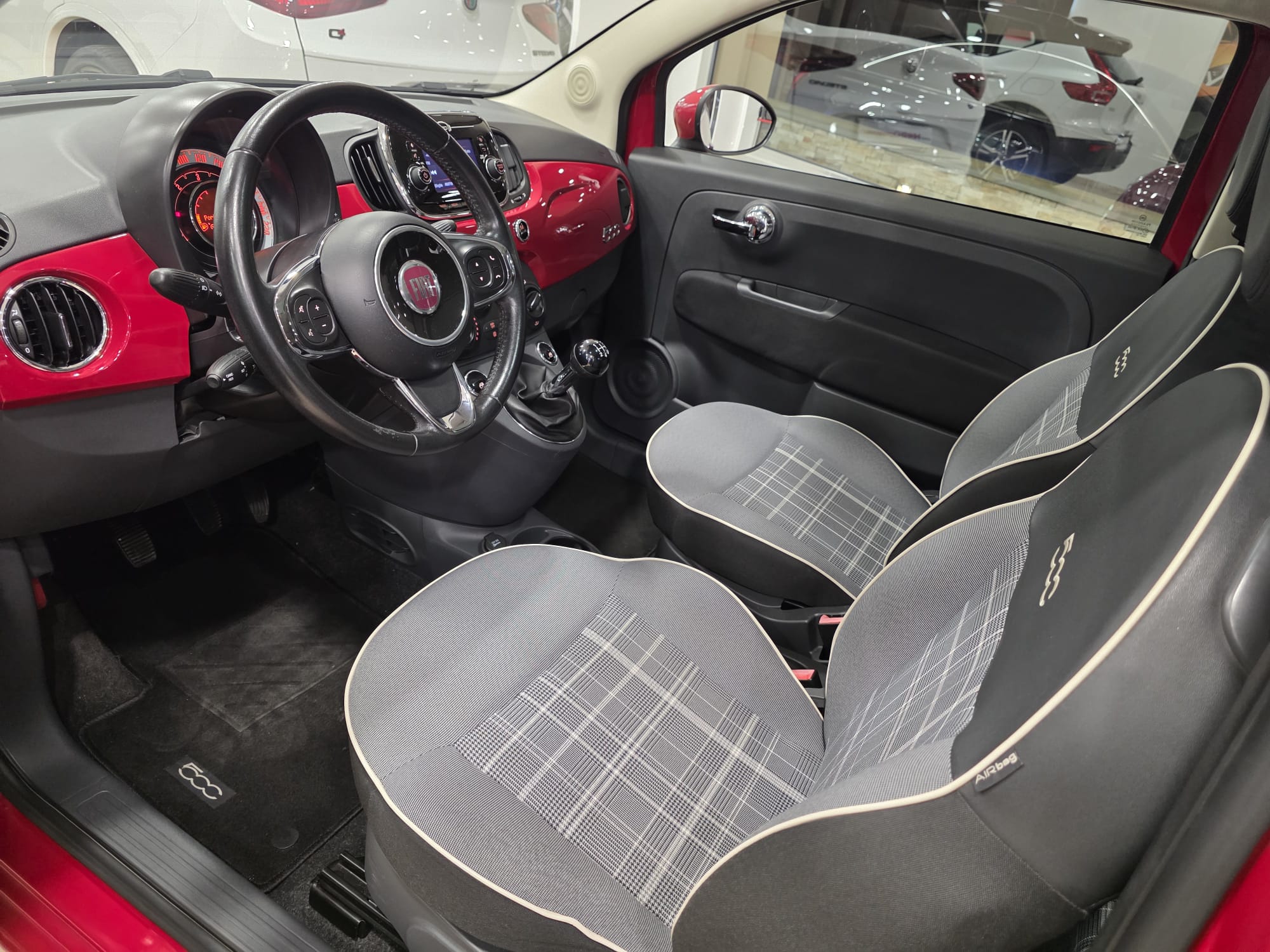 Fiat 500 1.3 mjt Lounge 95cv “KM 64.117”